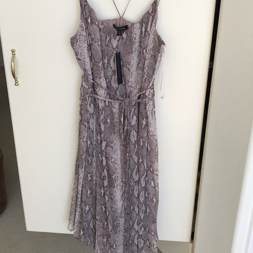 Dress - Picture 4 of 4